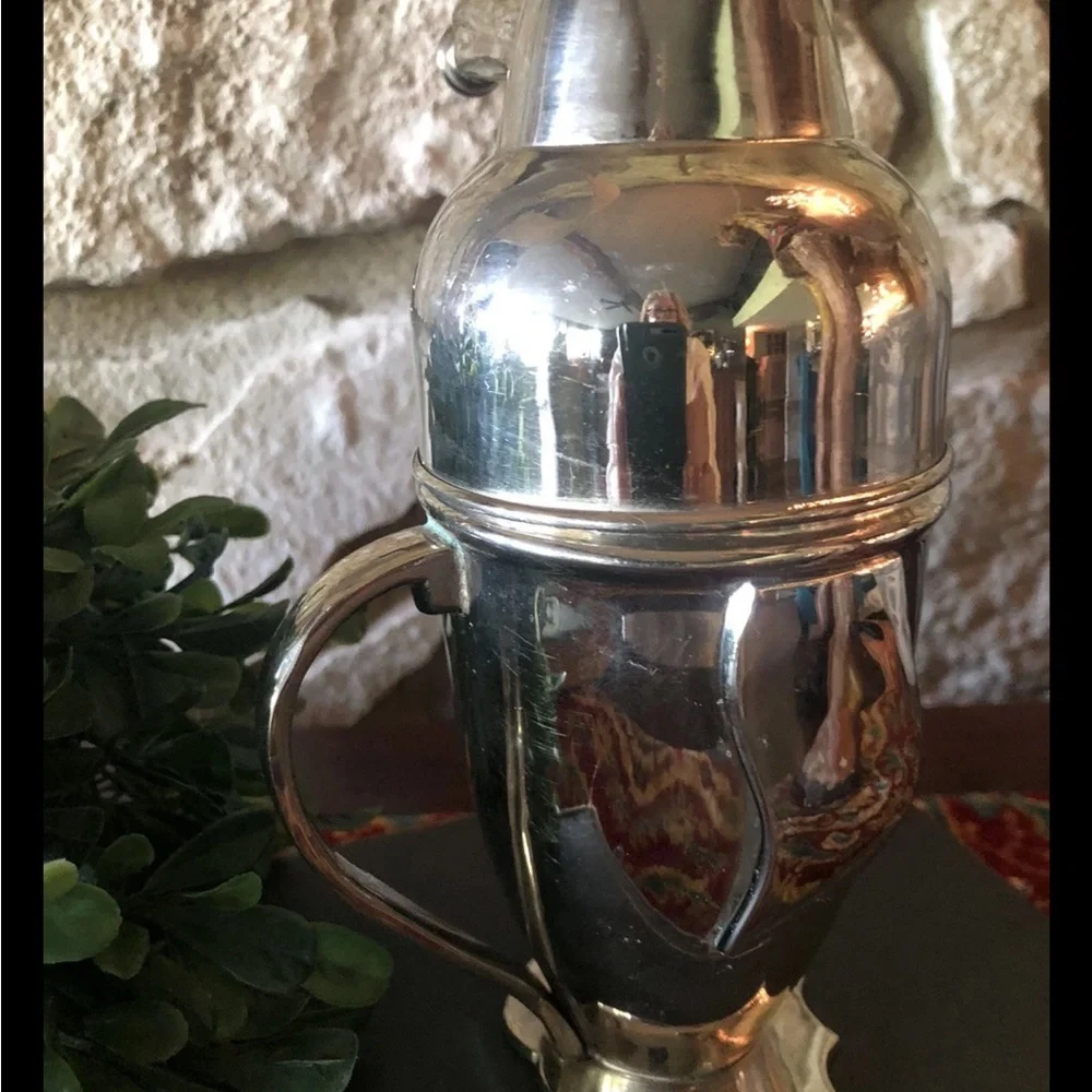 Vintage 1990s Art Deco Penguin Cocktail Shaker Restoration Hardware Stainless 8